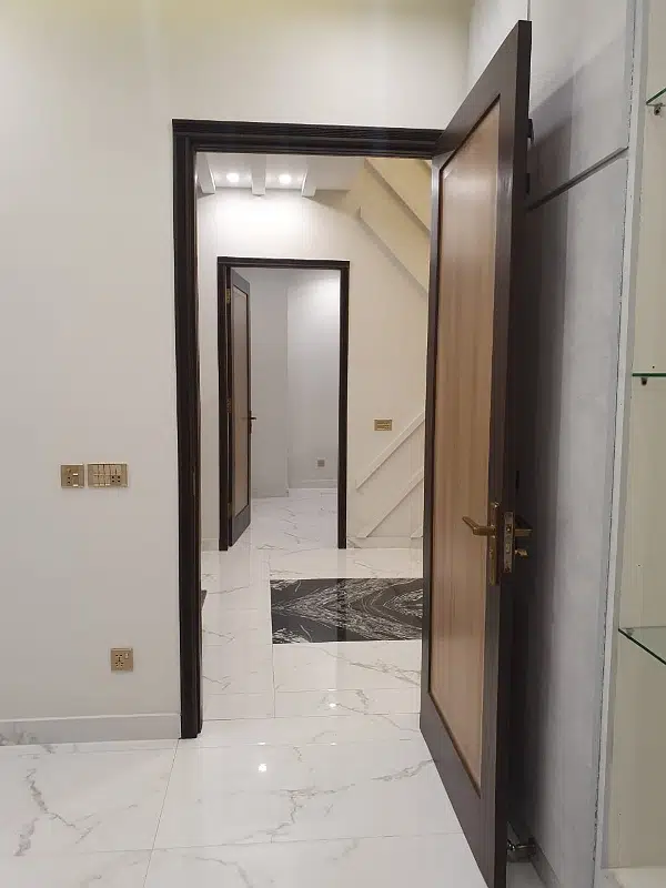 420521085-800×600-1