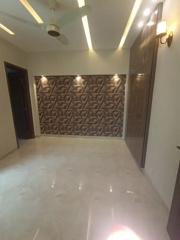 421455283-800×600-1