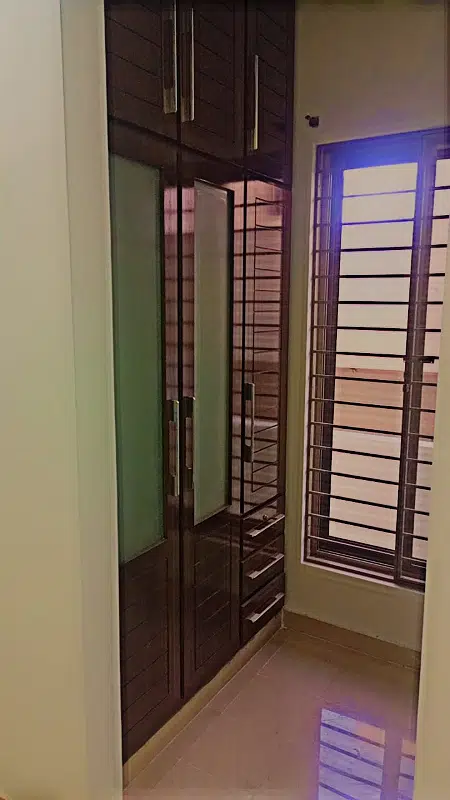 421888981-800×600-1