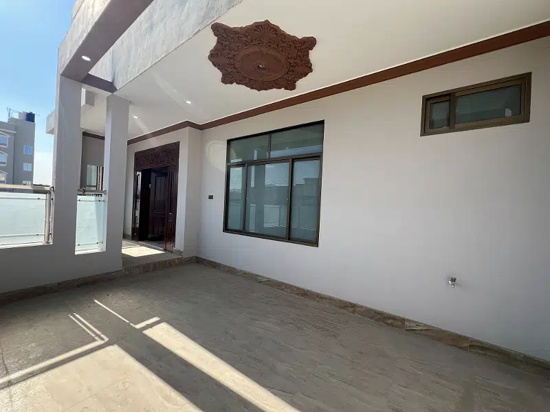 421924968-800×600-1