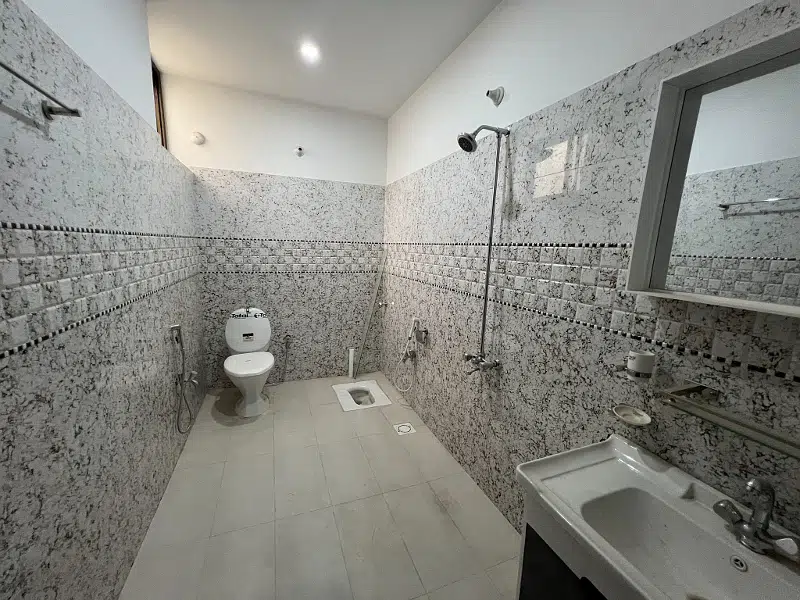 421924993-800×600-1
