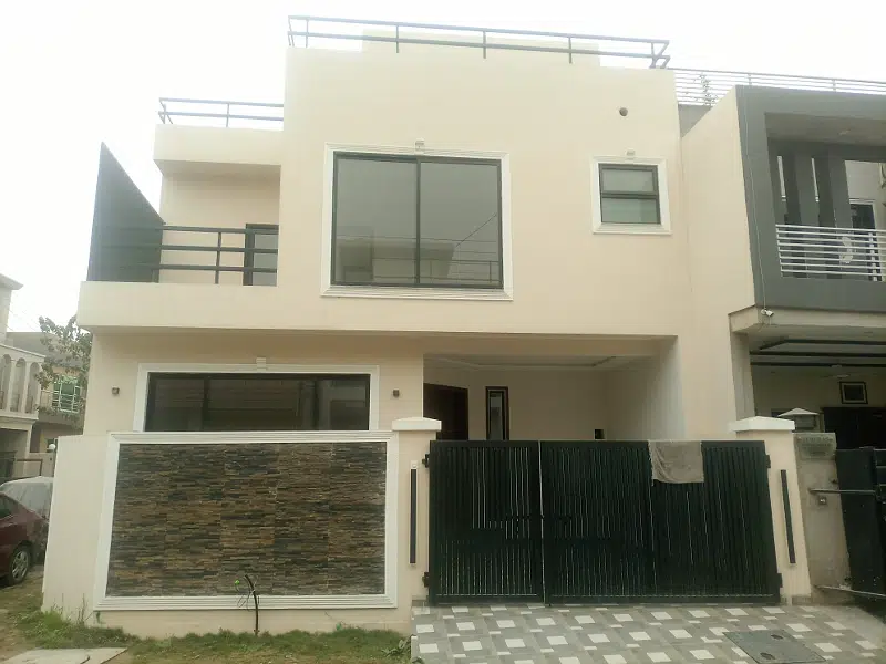 421954224-800×600-1