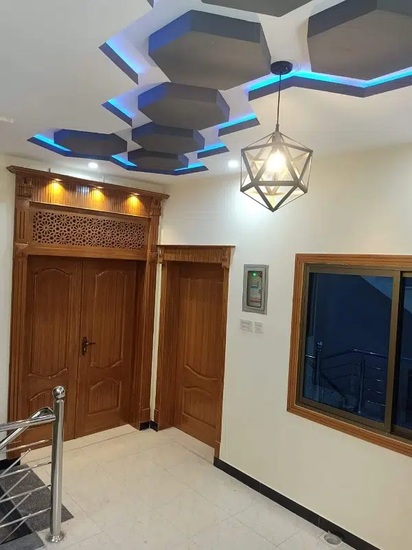 422218441-800×600-1