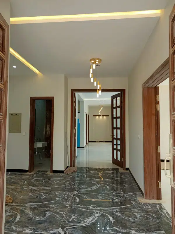 422943086-800×600-1