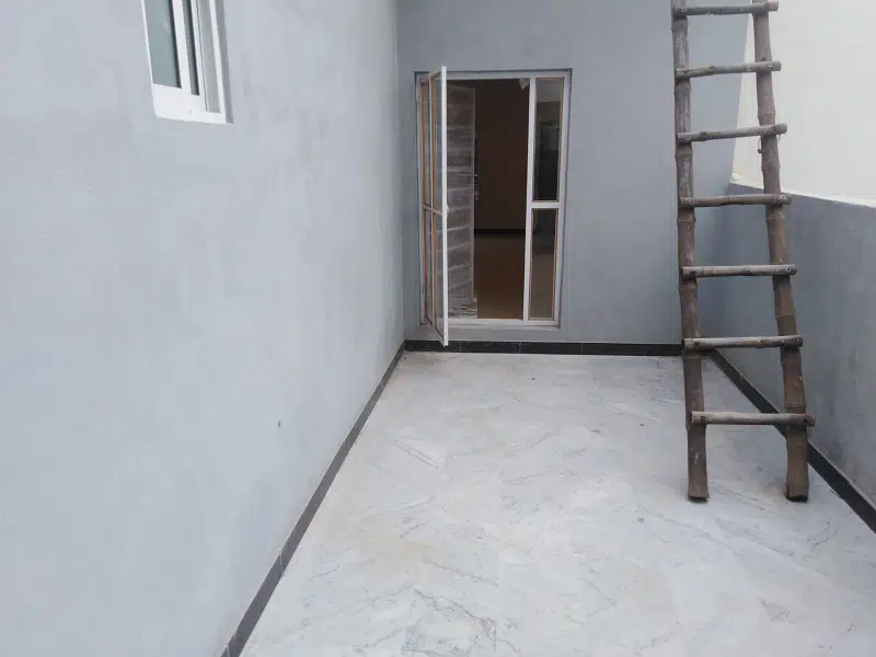 423898321-800×600-1