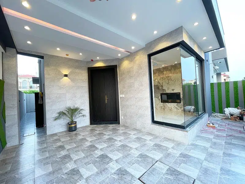 425634125-800×600-1