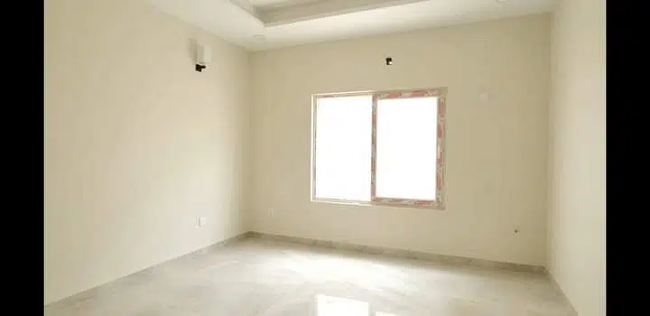 425727275-800×600-1