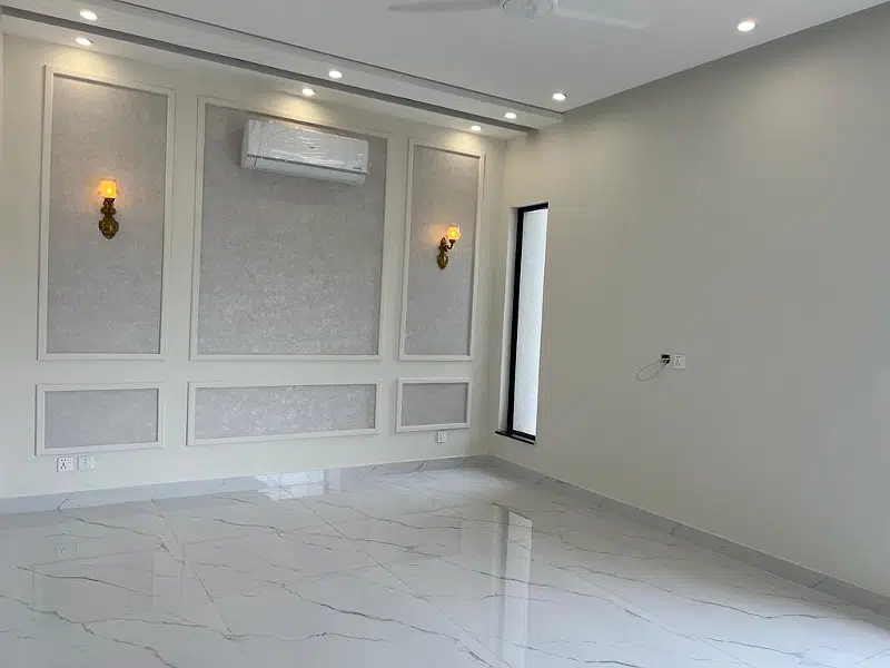425749004-800×600-1