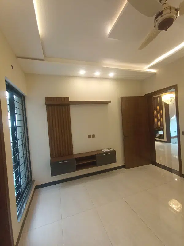 425821664-800×600-1