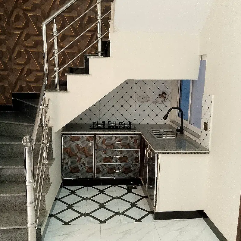 426873971-800×600-1